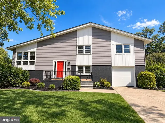 129 Cinder Rd, Timonium