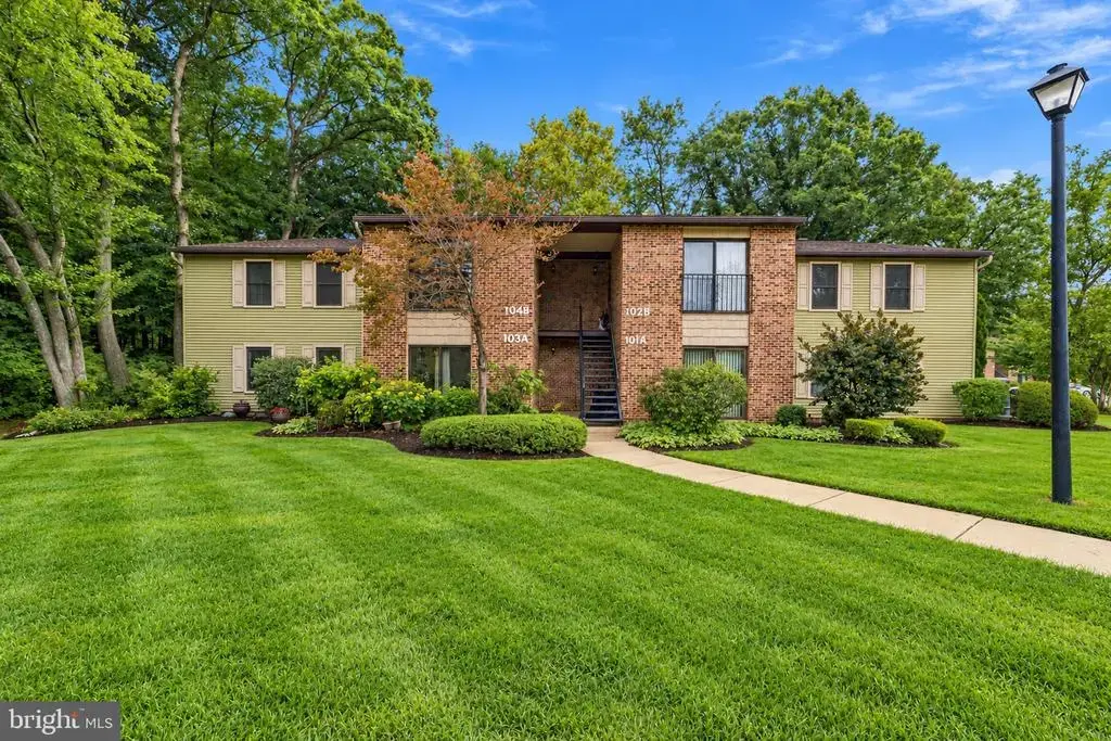 104-b W Bluebell Ln, MOUNT LAUREL