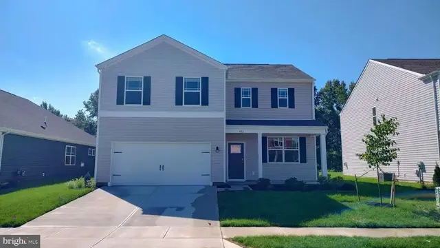 604 Heathrow Cir, Elkton