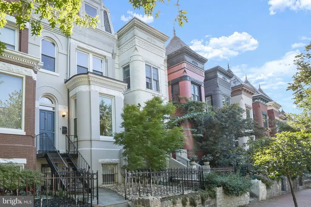 68 R St Nw, WASHINGTON