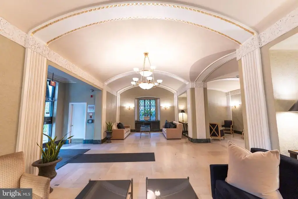 2032 Belmont Rd Nw #221, WASHINGTON