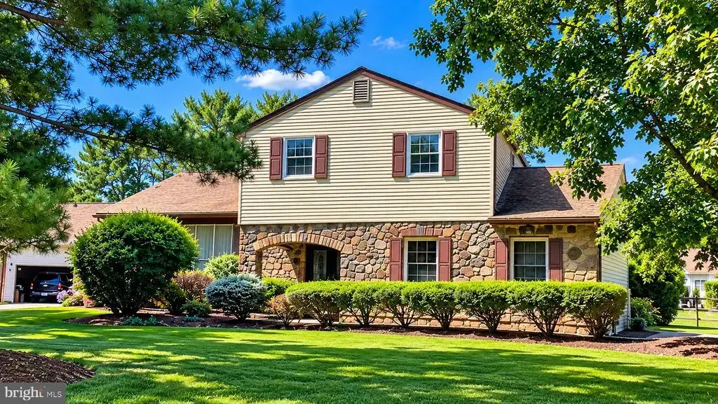 7 Carmelita Dr, RICHBORO