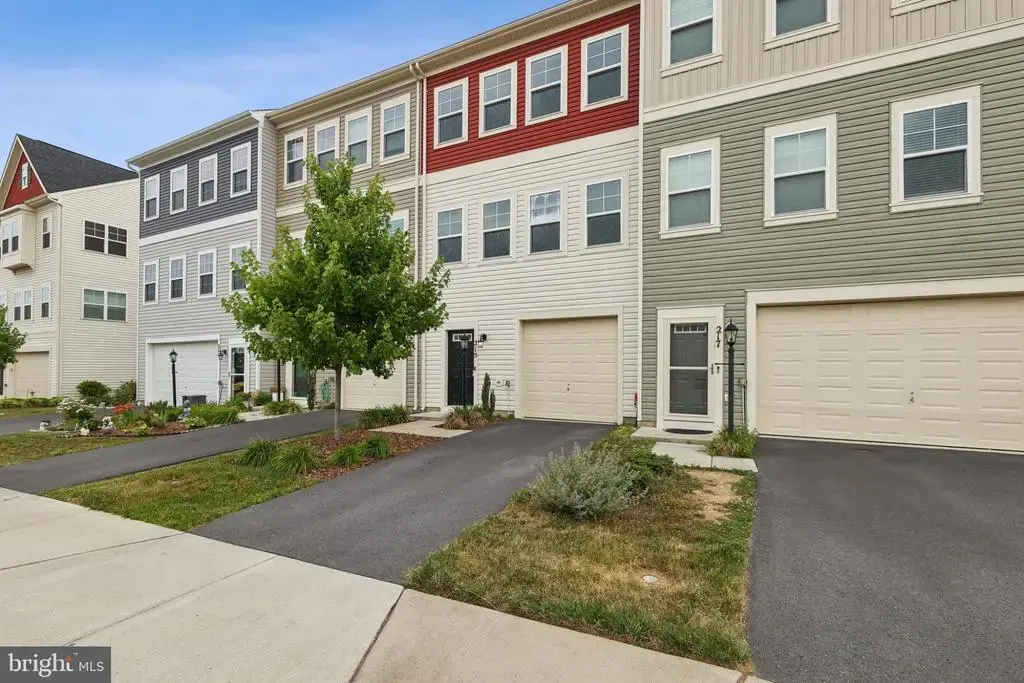 215 Starry Way Dr, STEPHENSON