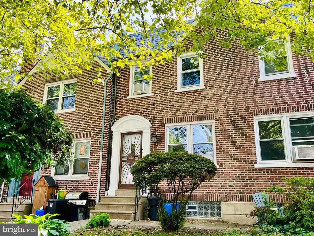 360 E Gorgas Ln, PHILADELPHIA