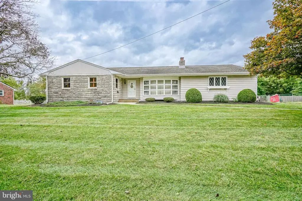 356 Democrat Rd, GIBBSTOWN