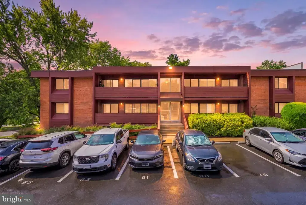 1508 S George Mason Dr #10, ARLINGTON