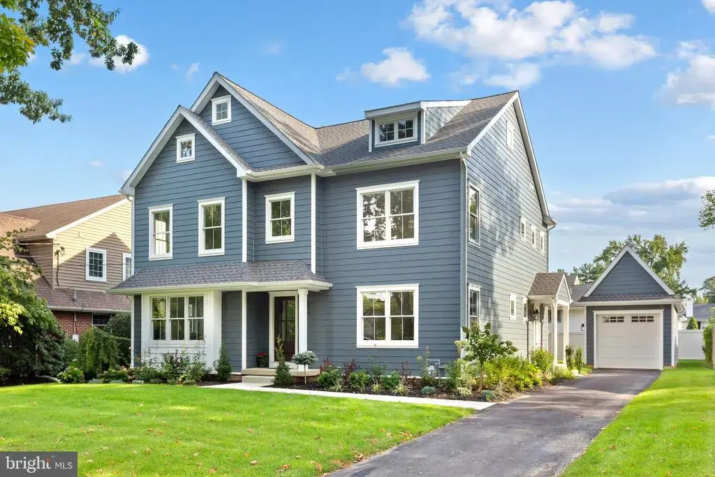 406 Longwood Dr, HADDONFIELD
