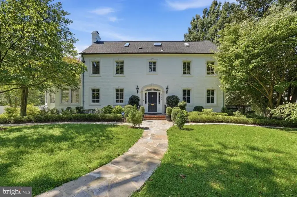 5138 Massachusetts Ave, BETHESDA