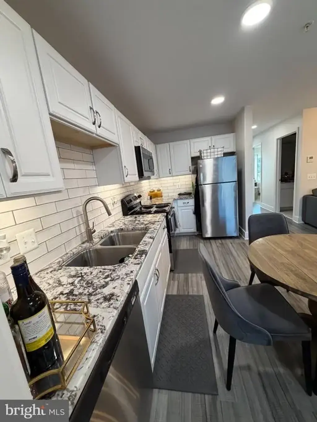 19520 Village Walk Dr #3-203, MONTGOMERY VILLAGE