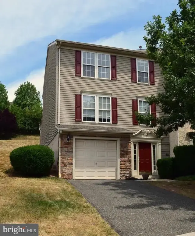 23 Creekside, Pottstown