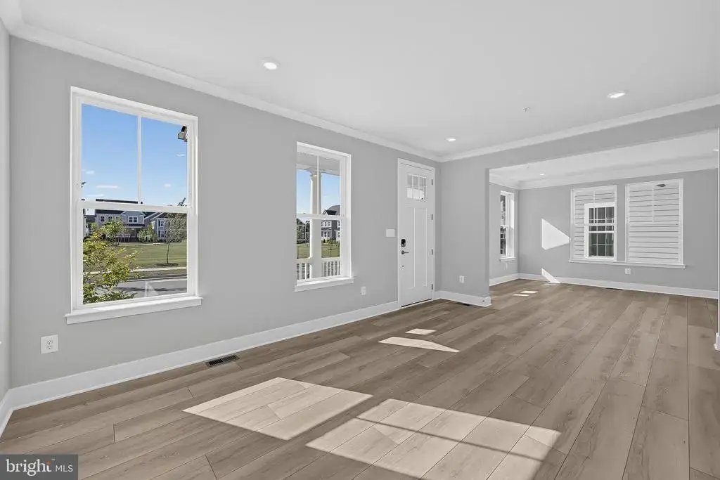 617 Harrington St, MIDDLE RIVER
