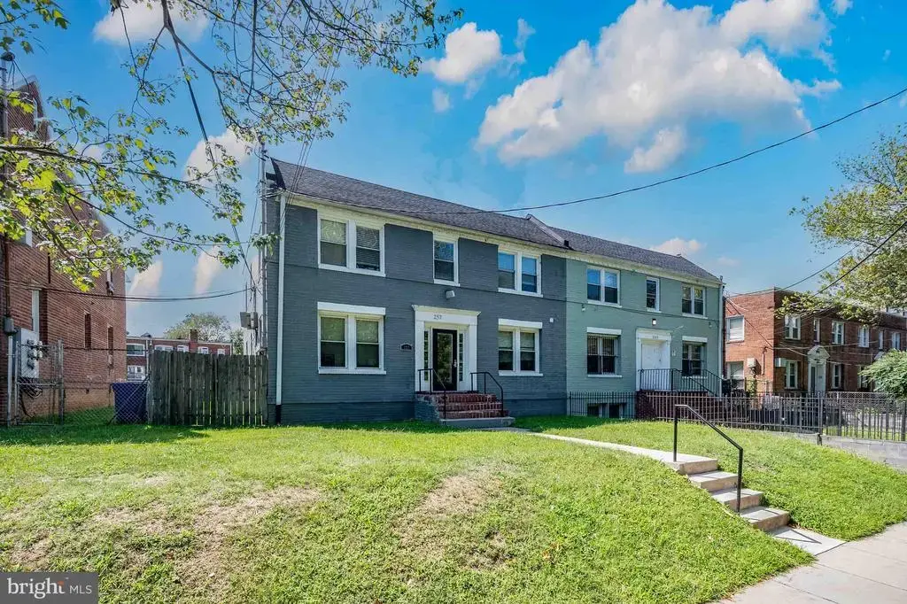 257 Newcomb St Se #2, WASHINGTON