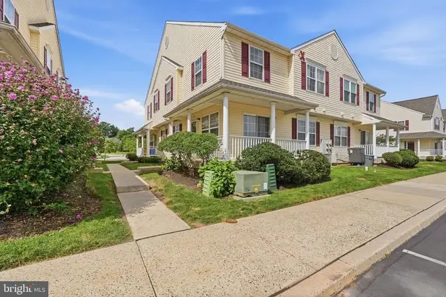 221 Prairie Ct #221, Quakertown