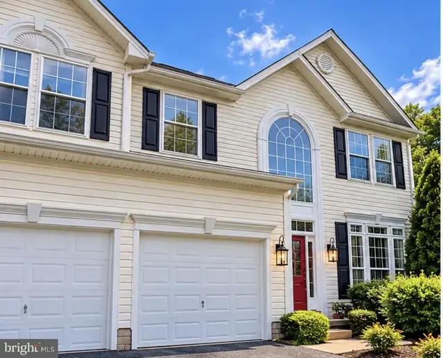 711 Walnut Grove Rd, Essex