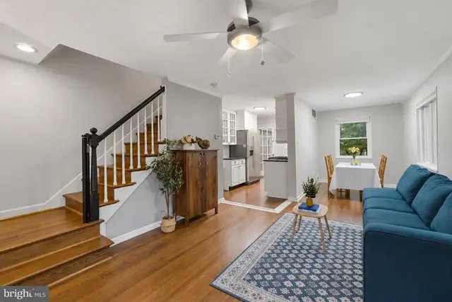 4335 Utica Ave, Alexandria