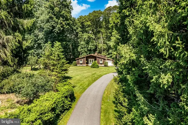 115 Windy Hill Rd, Downingtown