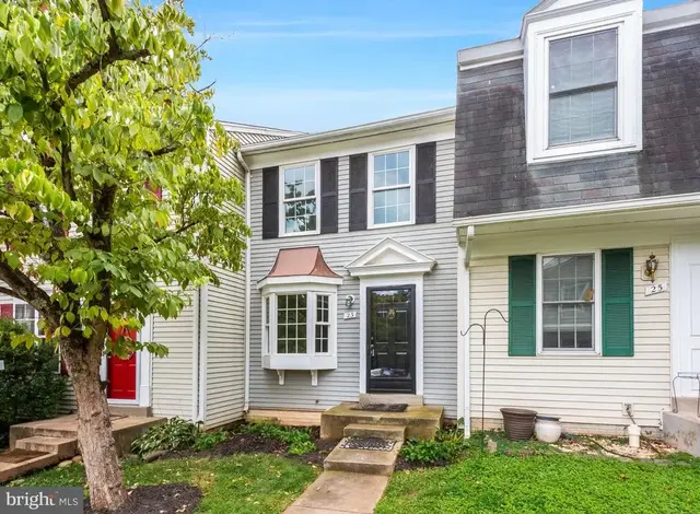 23 Asbury Way, Sterling