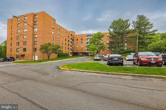 6317 Park Heights Ave #305, Baltimore