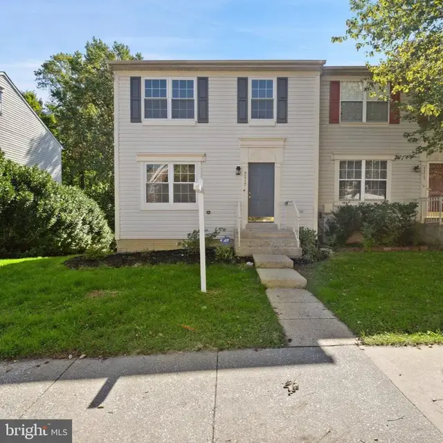 9215 Howland, Laurel