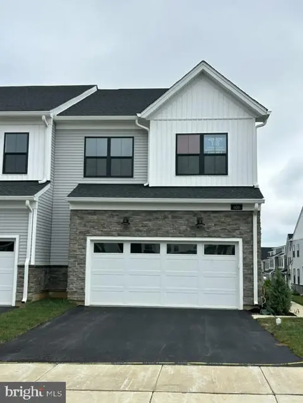 608 Kemlyn Rd, MALVERN