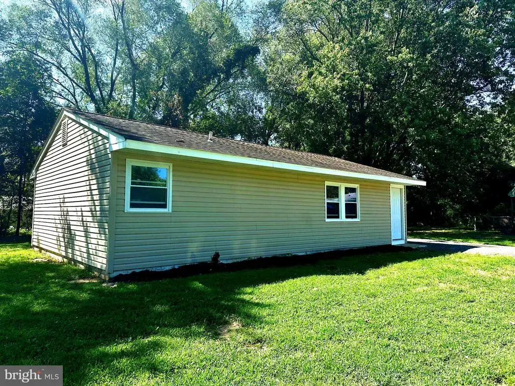 6 Washington Pl, DOVER