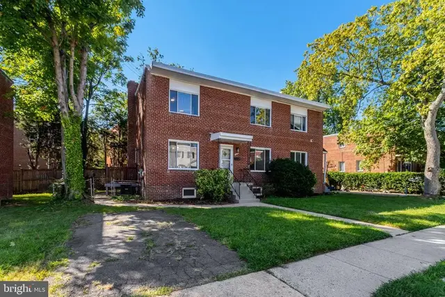 3218 13th Rd S, Arlington