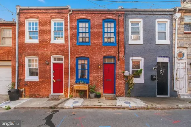 402 S Dallas St, Baltimore