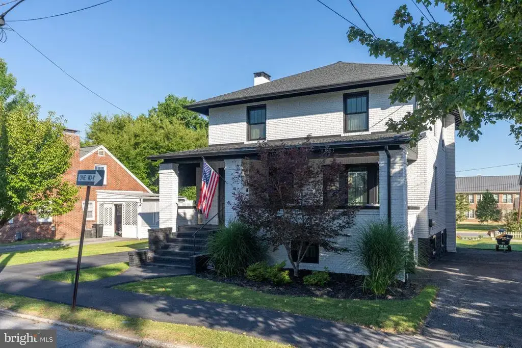 507 Garber St, HOLLIDAYSBURG