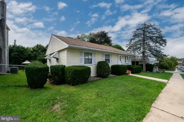 3224 Gray St, Laureldale
