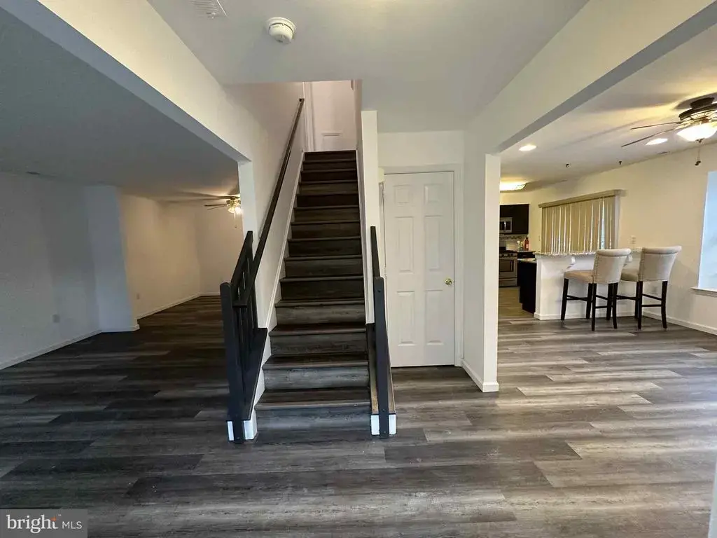 1801 Stokes Rd, MT LAUREL