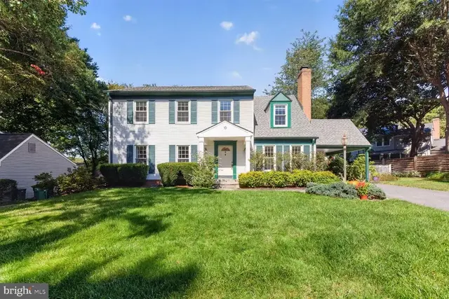 10 Treworthy Rd, Gaithersburg