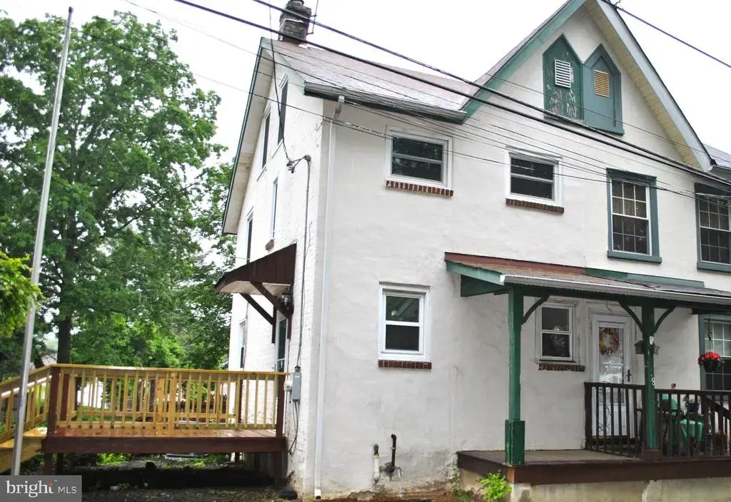 12 S Thornton Rd, GLEN MILLS