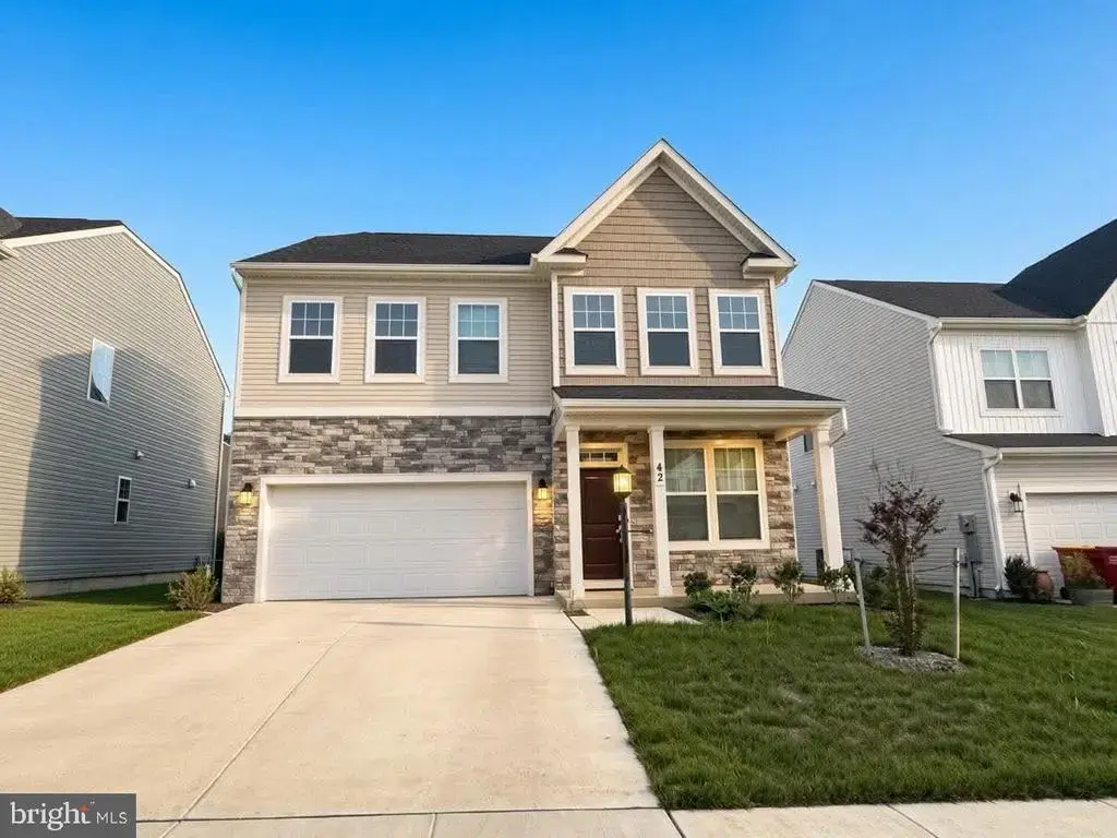 42 Trout Lily Dr, RANSON