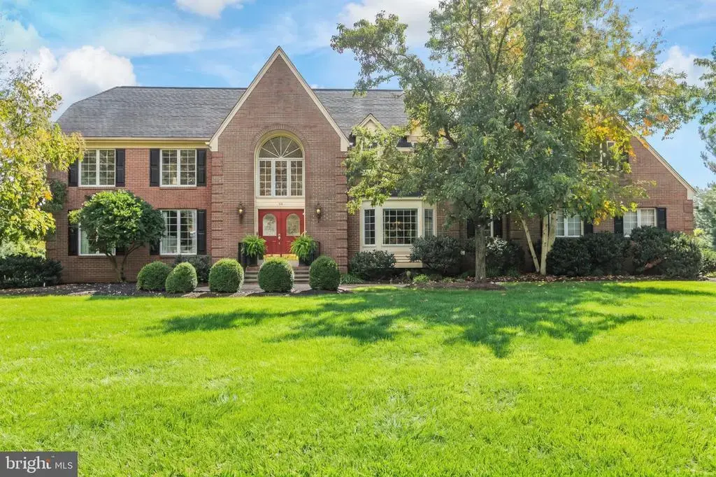 24 Buckingham Dr, PRINCETON