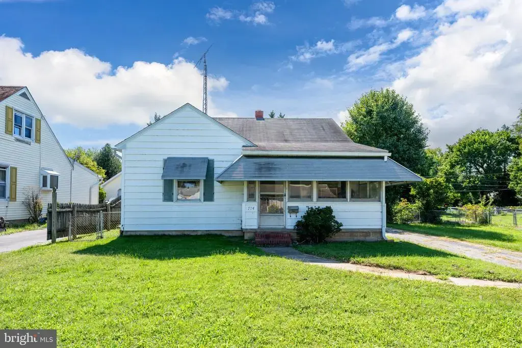 774 S Halsey Rd, DOVER