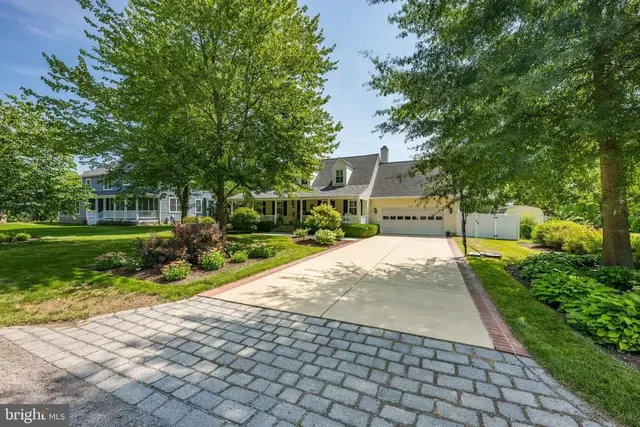 4911 W Chalk Point Rd, West River