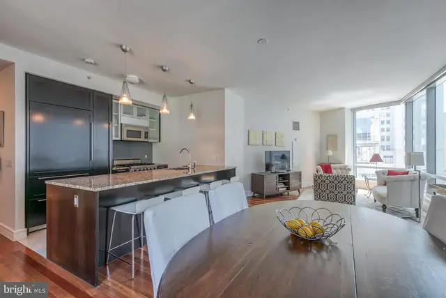 1414 S Penn Sq #14a, Philadelphia