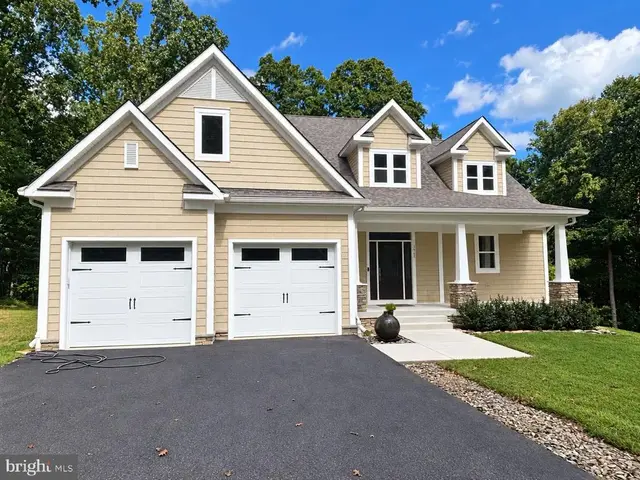 1547 Morse Rd, Forest Hill