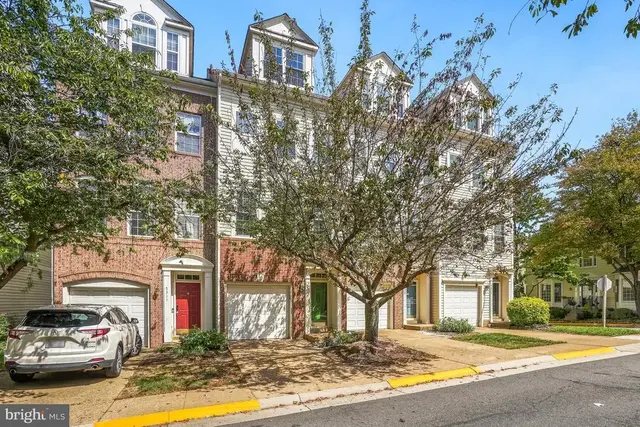 5313 Chieftain Cir, Alexandria