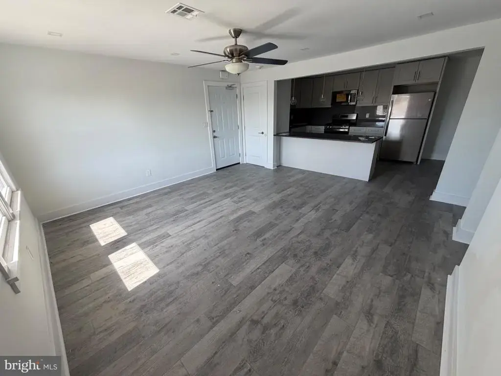 224 Union St #apt 2, BORDENTOWN