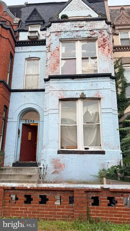 1131 6th Nw, WASHINGTON