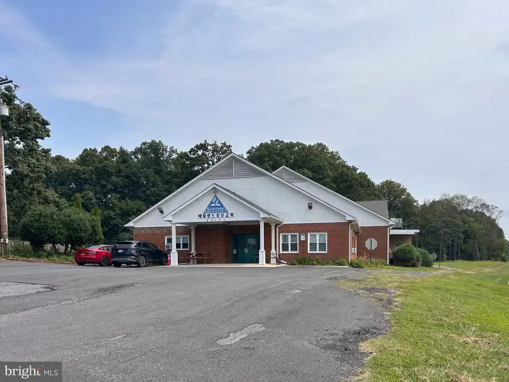20101 Woodfield Rd, GAITHERSBURG