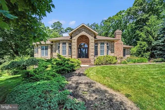 1905 Christopher Pl, Harrisburg