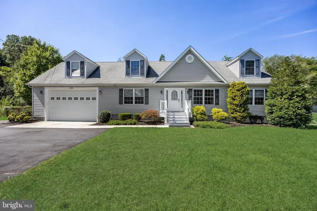 1220 W Atlantic Ave, BLACKWOOD