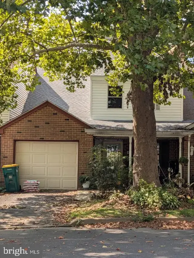 45 Princeton Ct, Langhorne