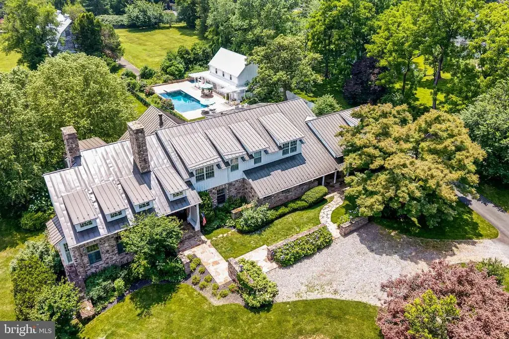 8133 Georgetown Pike, MCLEAN