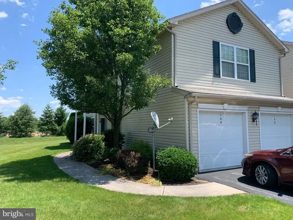 144 Sparrow Rd, HUMMELSTOWN