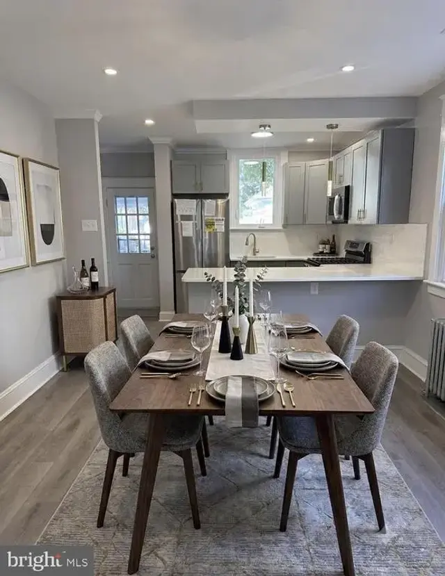 7 W Cooke Ave, Glenolden