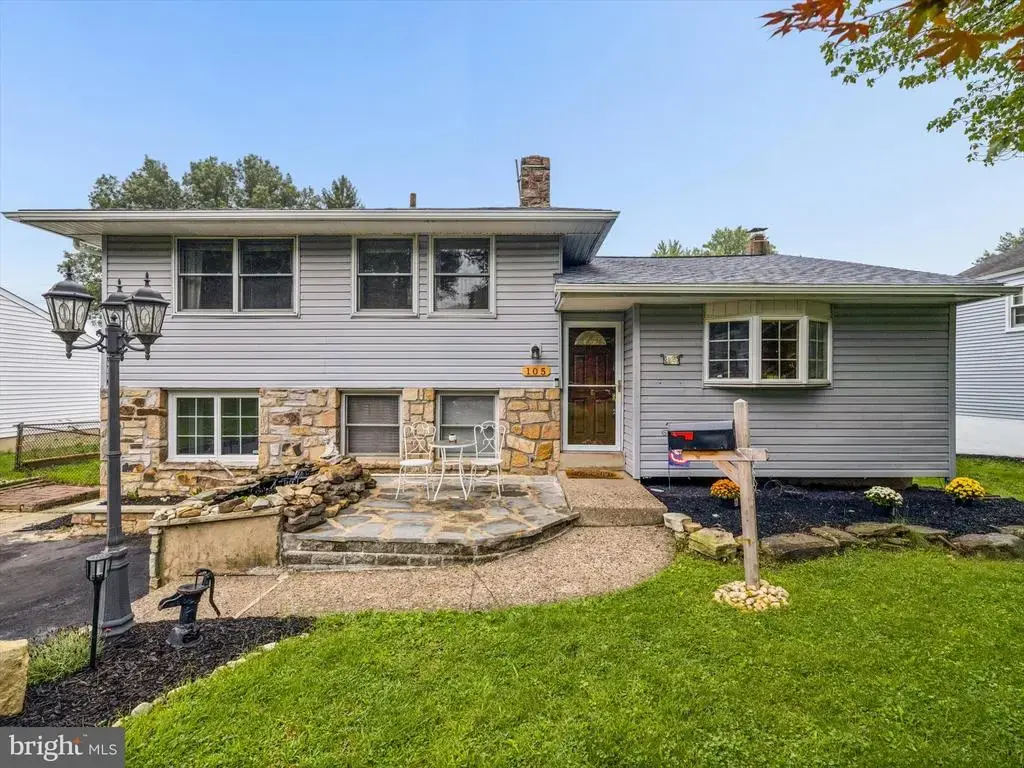 105 Overlook Ave, WILLOW GROVE