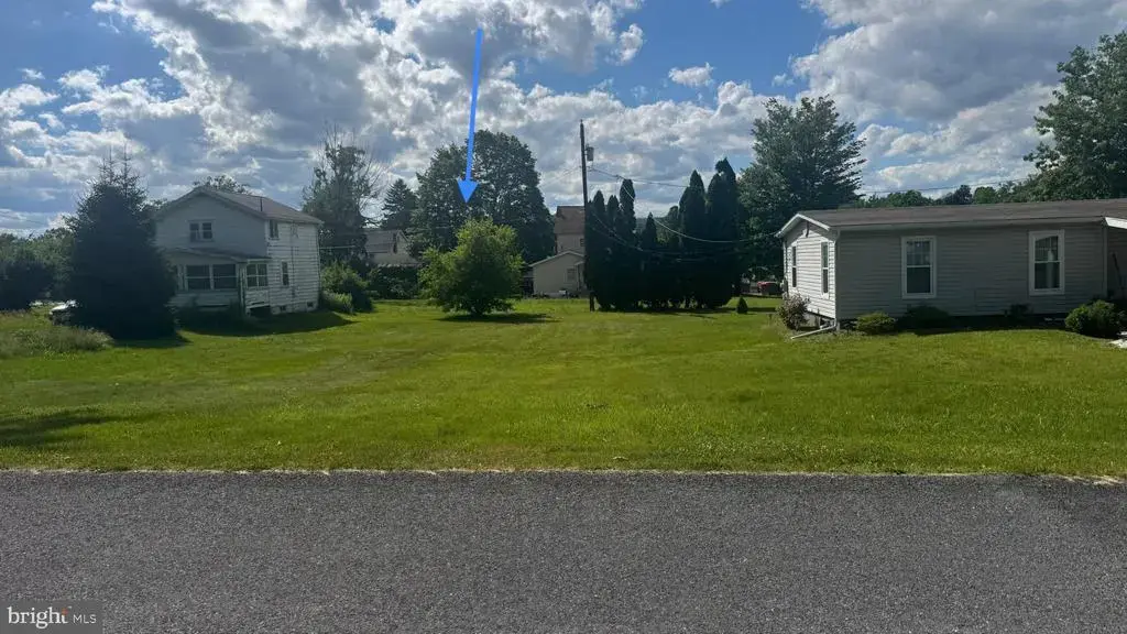 1404 Winterberry St, ALTOONA